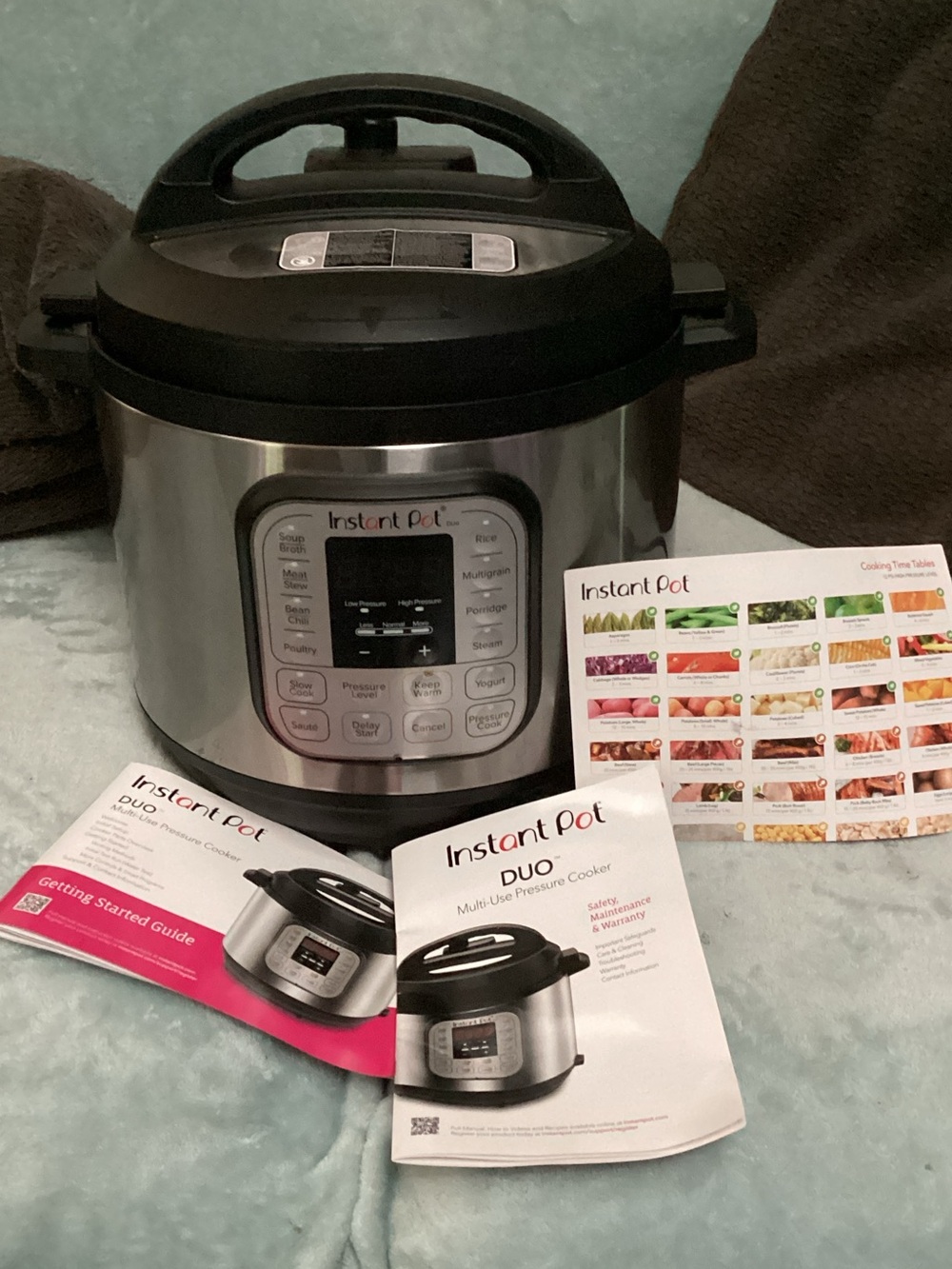 Instant Pot Duo Electric Pressure Cooker in Stainless Steel and Black